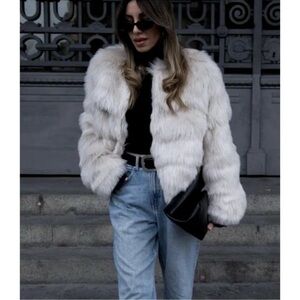 Zara Off-White/Cream Teddy Faux Fur Jacket